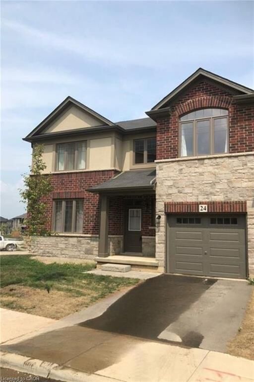 Property Photo:  24 Farley Lane  ON L9G 0G7 