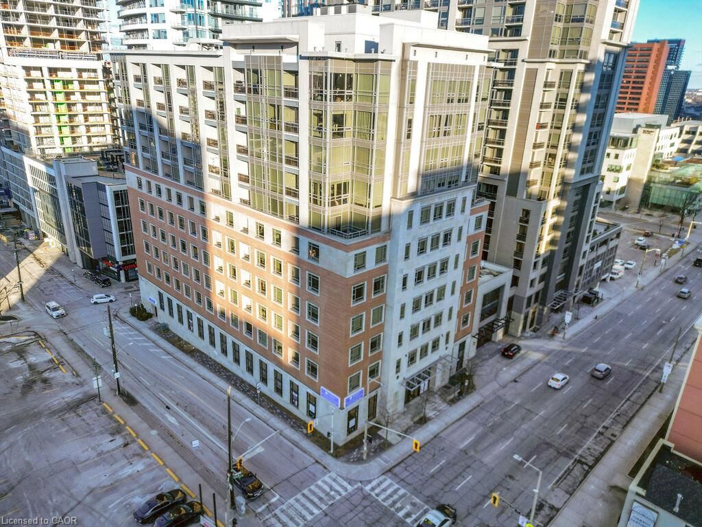 Property Photo:  150 Main Street W 810  ON L8P 1H8 