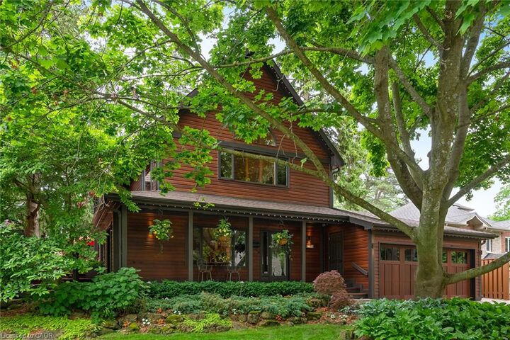 Property Photo: 1194 Stirling Drive ON L6L 1E6