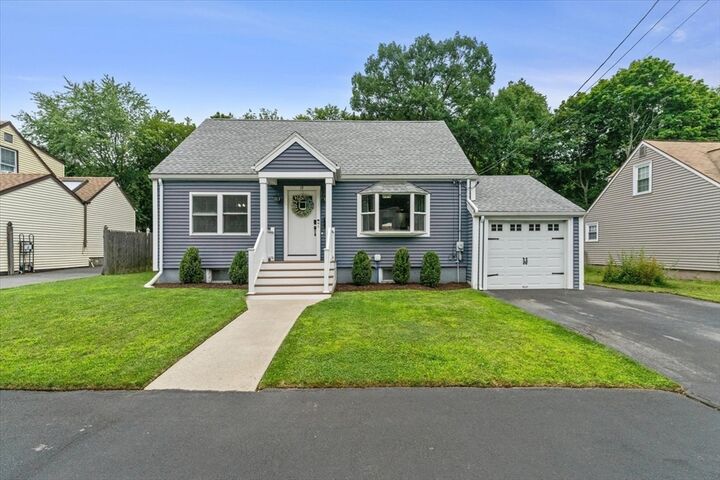 Property Photo:  19 W Sigourney St  MA 01905 