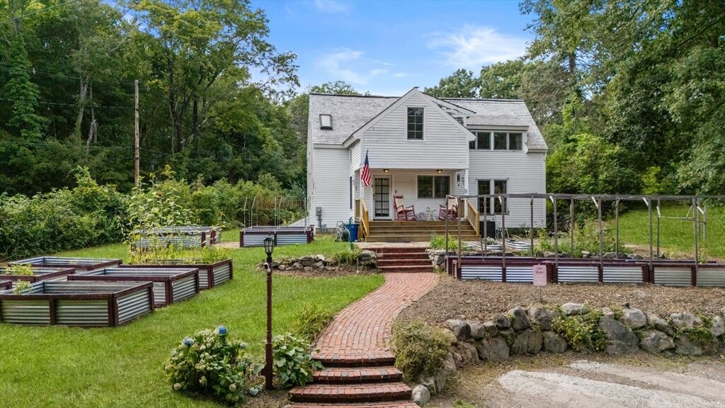 Property Photo: 120 Summer St MA 02493