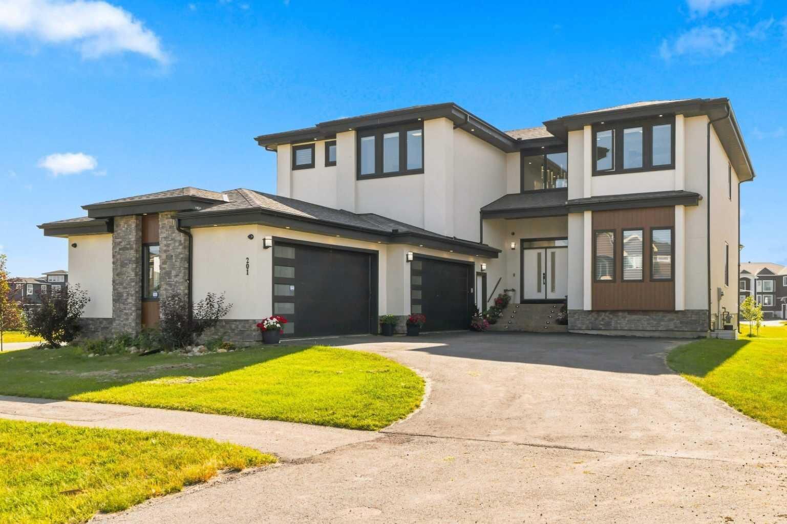 Property Photo: 201 Milton Road AB T1Z 0B8