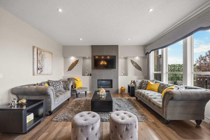 Property Photo: 183 Aspen Acres Manor SW AB T3H 0Z4