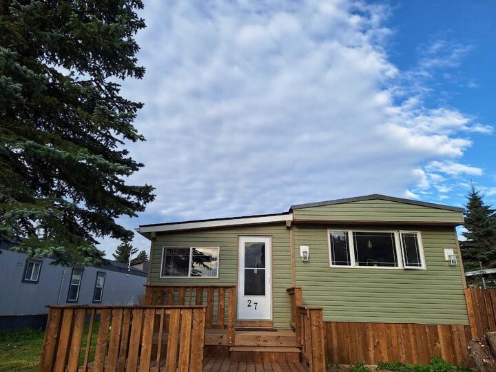 Property Photo: 38126 Range Road 283 27 AB T4S 2B4