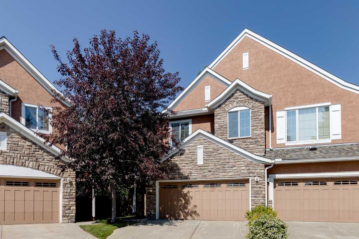 37 Cranleigh Heath SE — photo 1