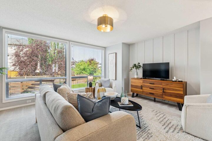 Photo de la propriété:  258 West Ranch Place SW  AB T3H 5C2 