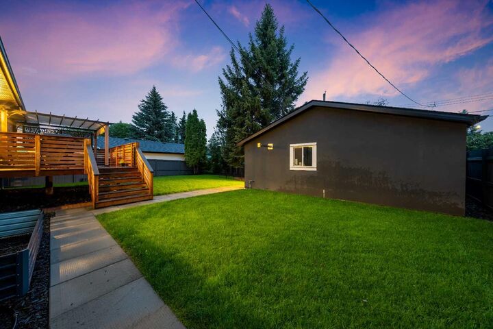 Property Photo: 100 Lake Crimson Close SE AB T2J 3K7