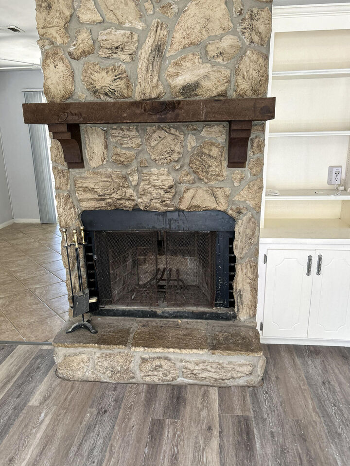 Property Photo:  204 Old Oak  LA 71446 