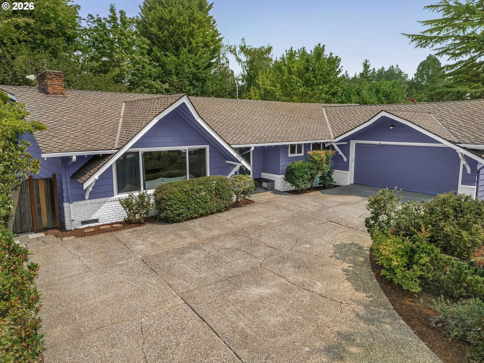 Property Photo: 325 NW Orchard Dr OR 97229