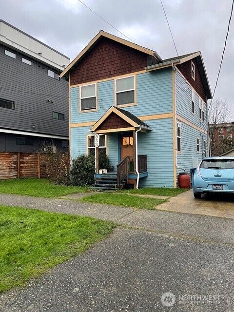 Property Photo: 933 NW 56th Street WA 98108
