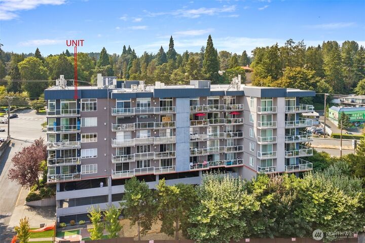 Property Photo: 15020 Bothell Way NE 605 WA 98155