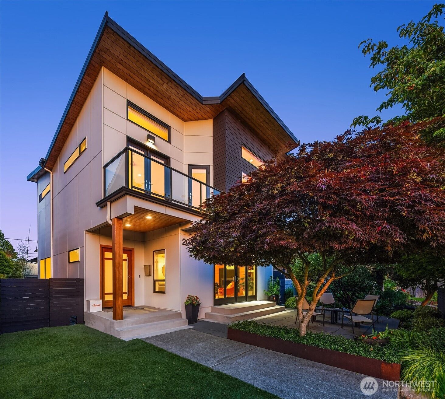 Property Photo: 2042 42nd Avenue E WA 98112