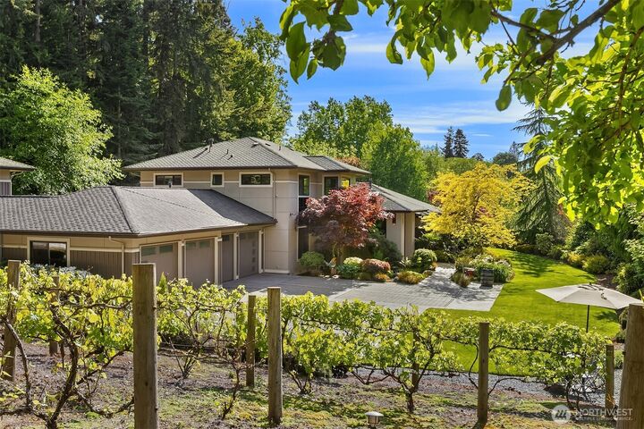 Property Photo:  11303 S Dogwood Lane  WA 98020 