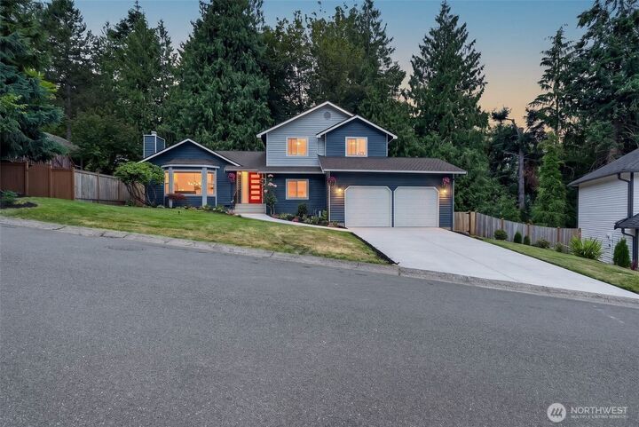 Property Photo: 4211 210 Th Place NE WA 98074