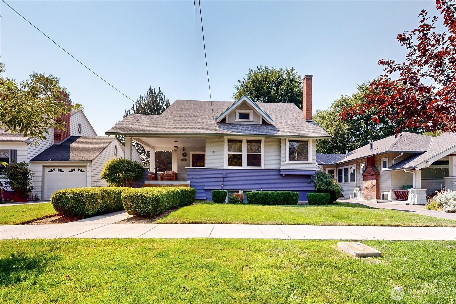 Property Photo:  320  Juniper Street  WA 99362 