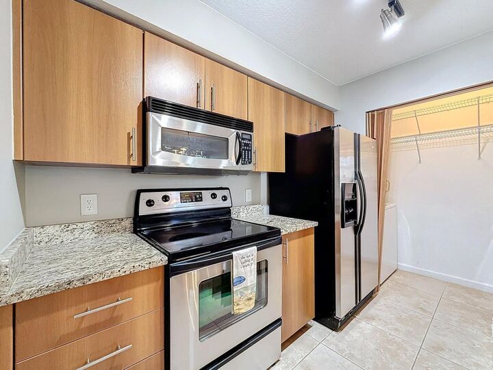 Property Photo: 1020 Crystal Way M FL 33444