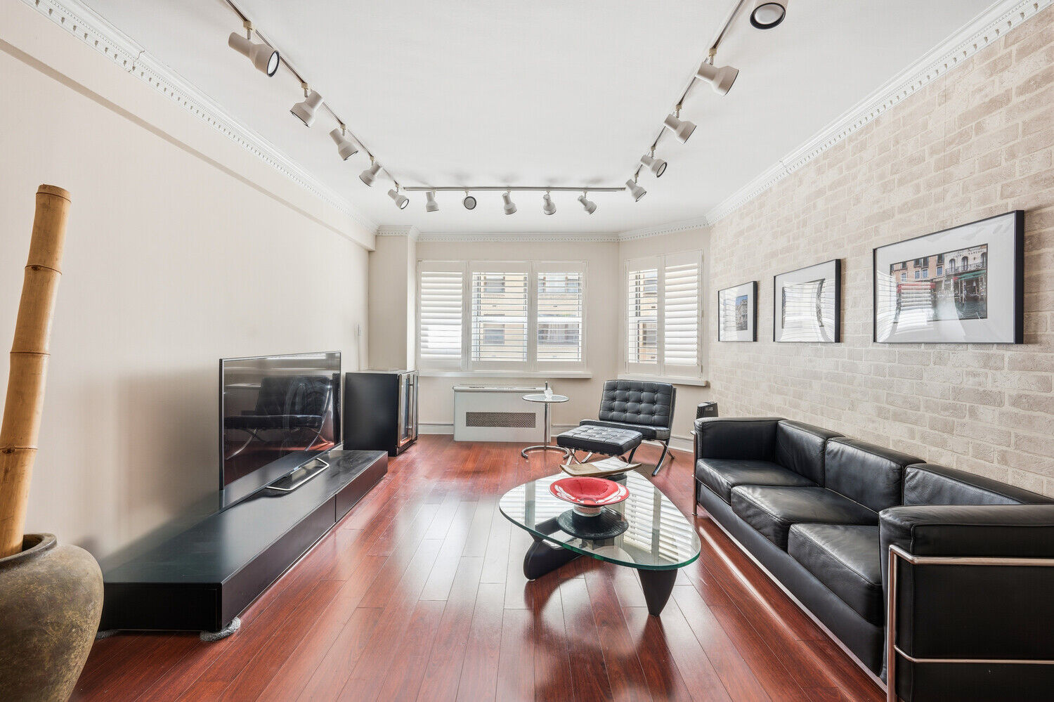 Property Photo:  80 Park Avenue 5D  NY 10016 