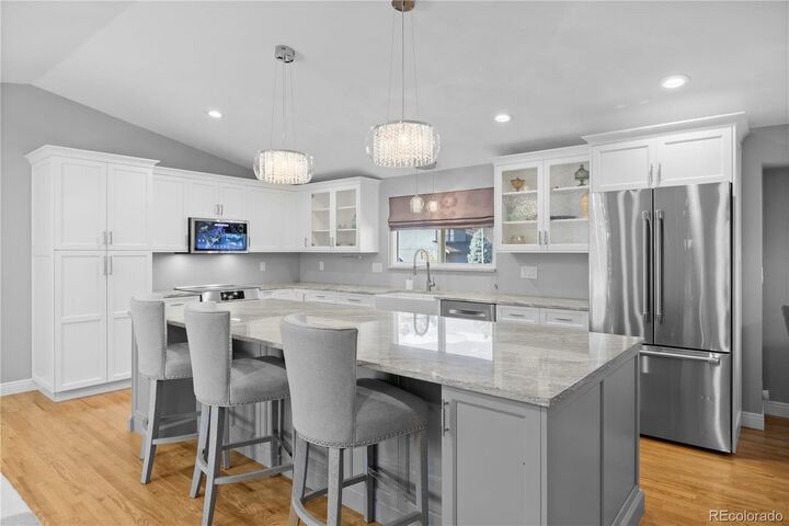 Property Photo:  11025 E Berry Avenue  CO 80111 