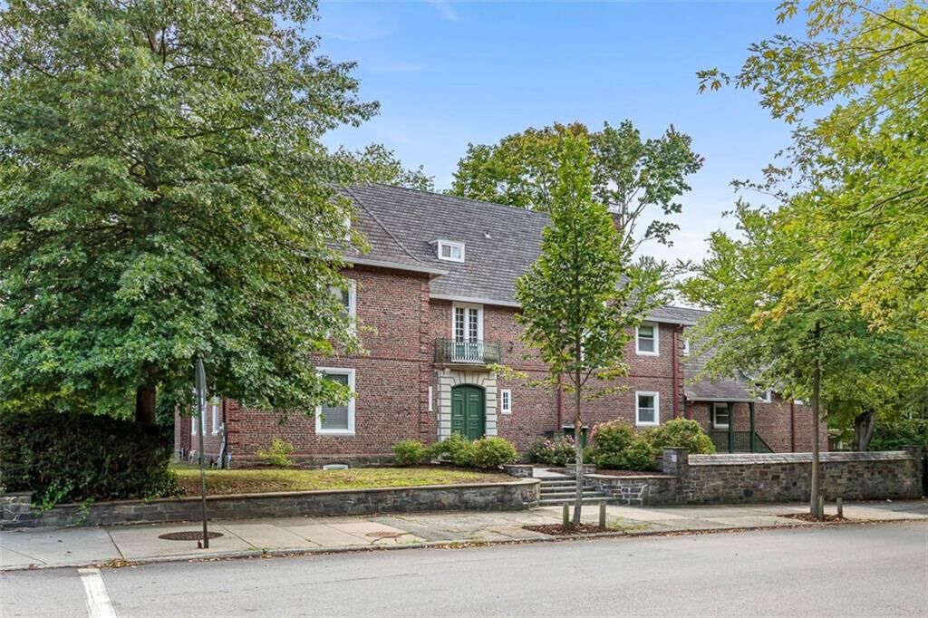 Property Photo:  195 George Street  RI 02906 