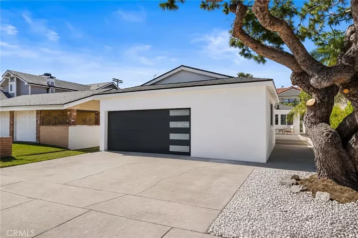 Property Photo:  7839 W 80th Street  CA 90293 