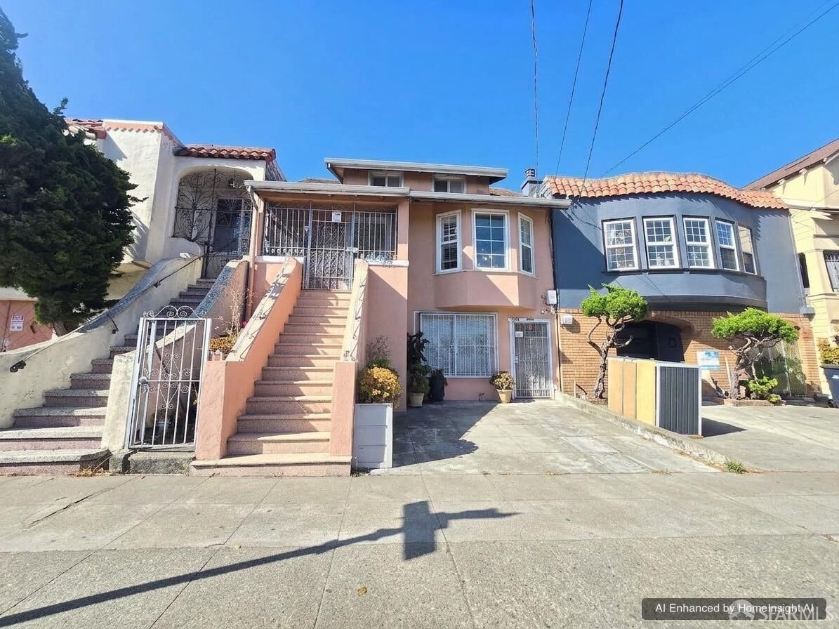 Property Photo:  1050 Geneva Avenue  CA 94112 