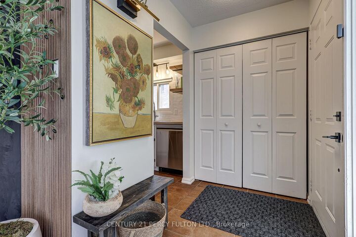 Photo de la propriété:  132 Sundridge Crescent  ON N5Z 4R7 