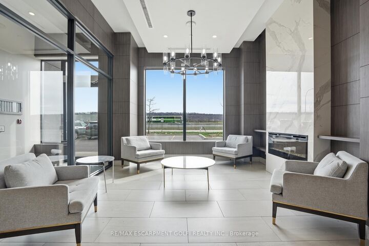 Property Photo: 550 North Service Road 1504 ON L3M 0H9