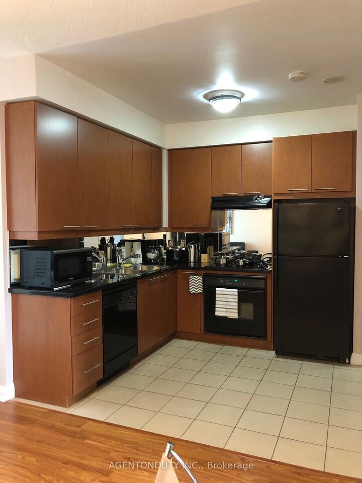 Photo de la propriété:  1121 Bay Street 701  ON M5S 3L9 
