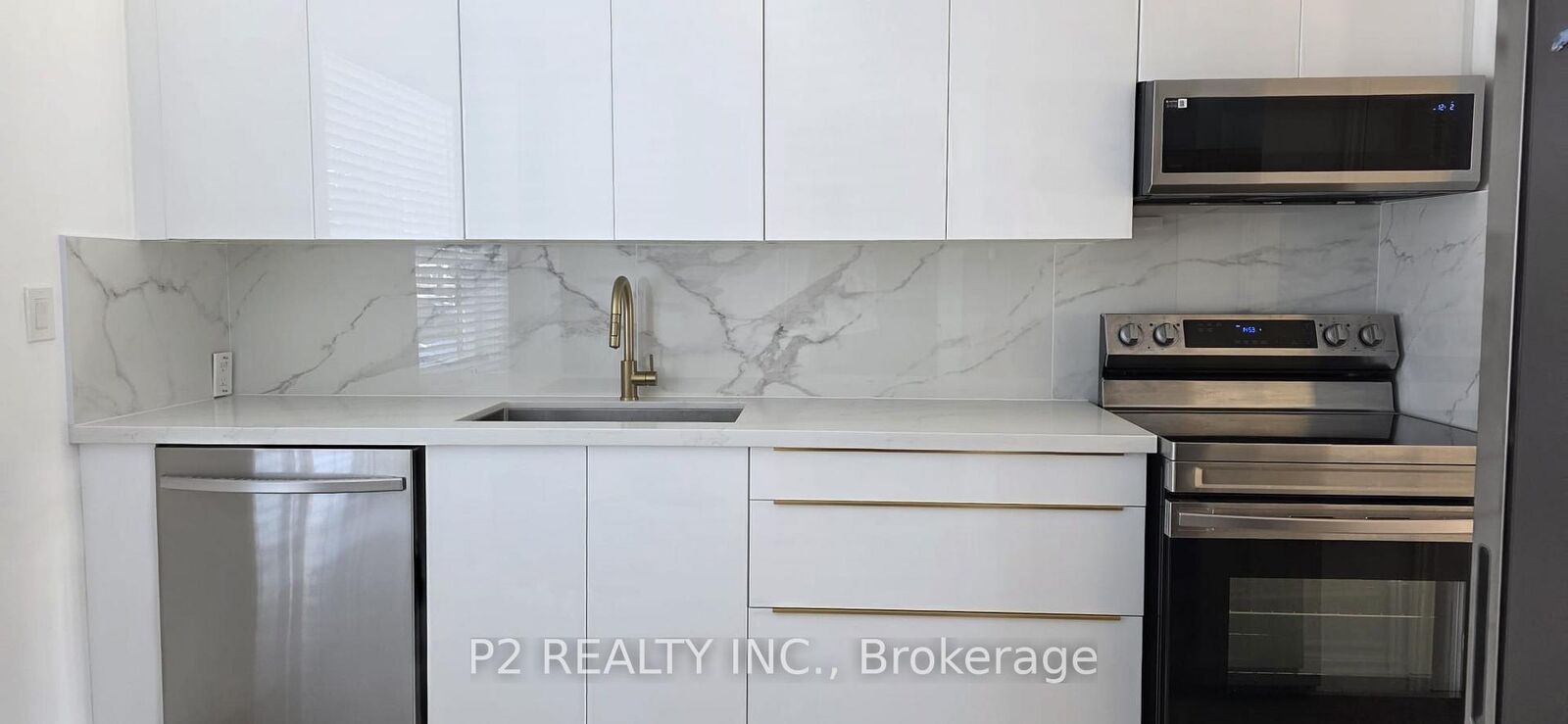 Property Photo: 22-25 Gosford Blvd. Boulevard N ON M3N 2G7