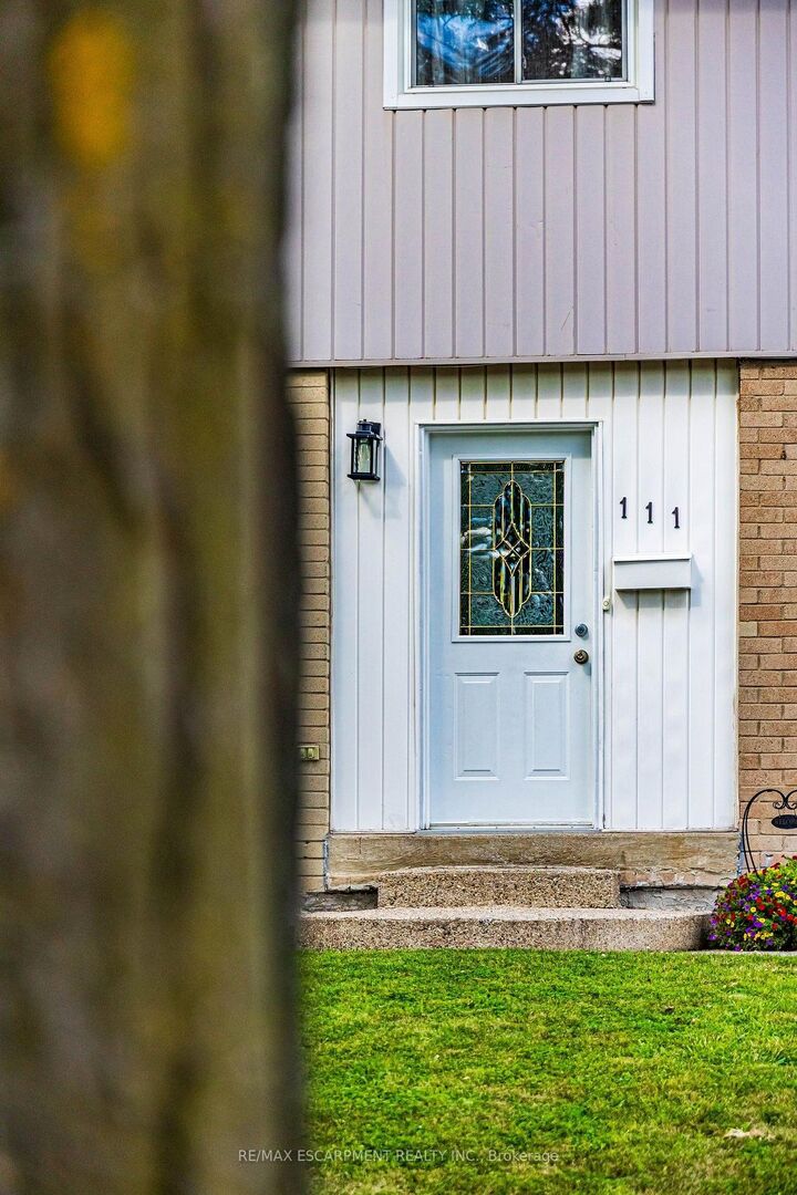 Property Photo: 111 Larch Street ON L8T 4P4