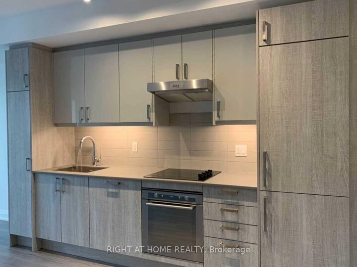 Property Photo: 77 Mutual Street 1410 ON M5B 2A9
