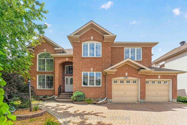 35 Blackshire Circle — photo 1