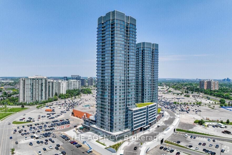 Property Photo: 30 Upper Mall Way 1108 ON L4J 0L7