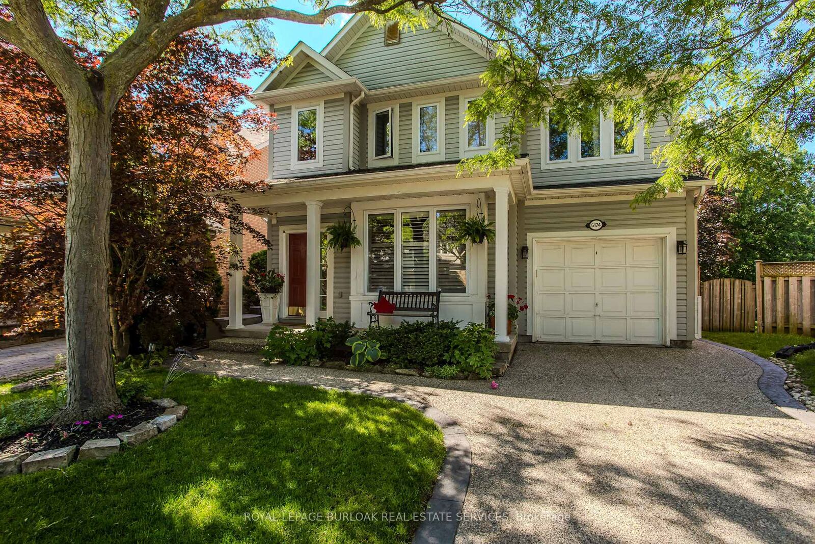 Property Photo: 5174 Ravine Crescent ON L7L 6N2