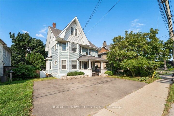 Property Photo:  4917 King Street E  ON L0R 1B0 