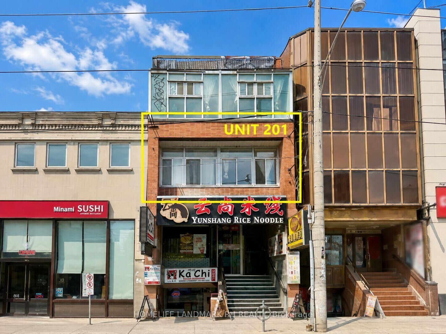 Property Photo: 414 Dundas Street W 201A ON M5T 1G7