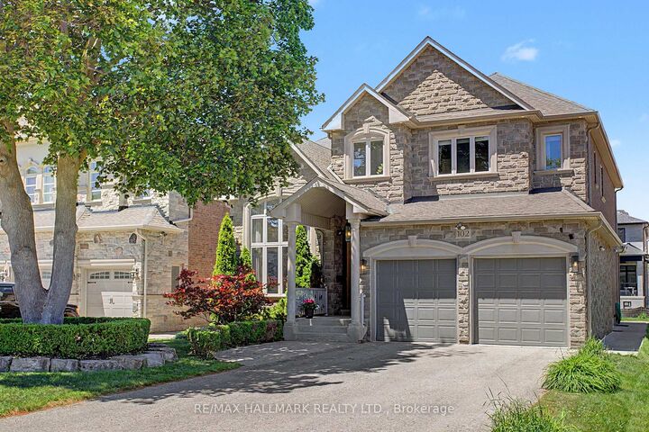 Property Photo:  102 Duncan Road  ON L4C 6J7 