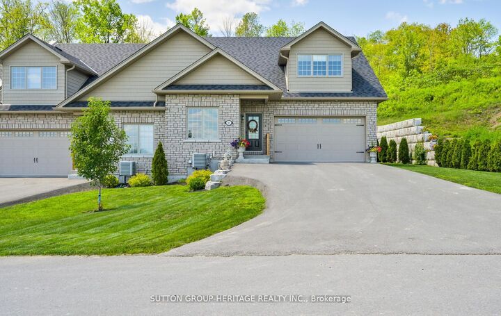 124 Orchard Way — photo 1