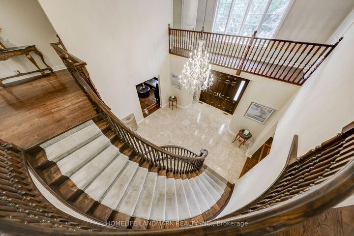 38 Misty Crescent — photo 1