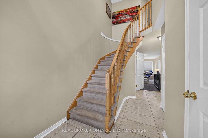 Photo de la propriété:  800 Paramount Drive 77  ON L8J 3V9 
