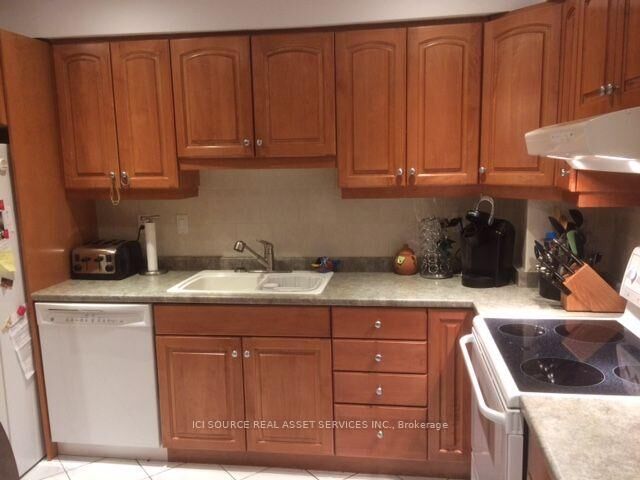 Property Photo:  2766 Folkway Drive 59  ON L5L 3M3 