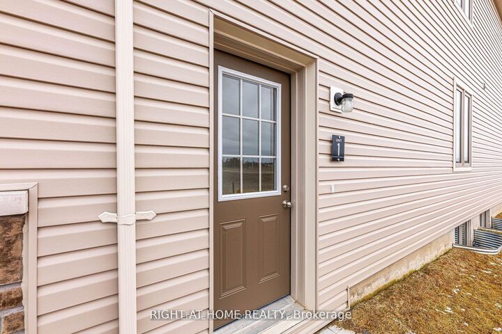 Property Photo:  27 Lincoln Drive Basement  ON L9J 0L8 
