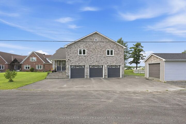 Property Photo: 2985 Leo Lane ON K4C 1A6