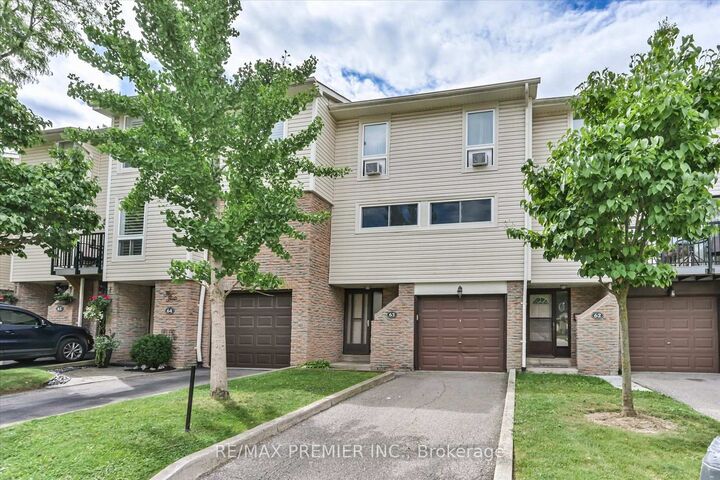Property Photo: 7251 Copenhagen Road 63 ON L5N 2H6