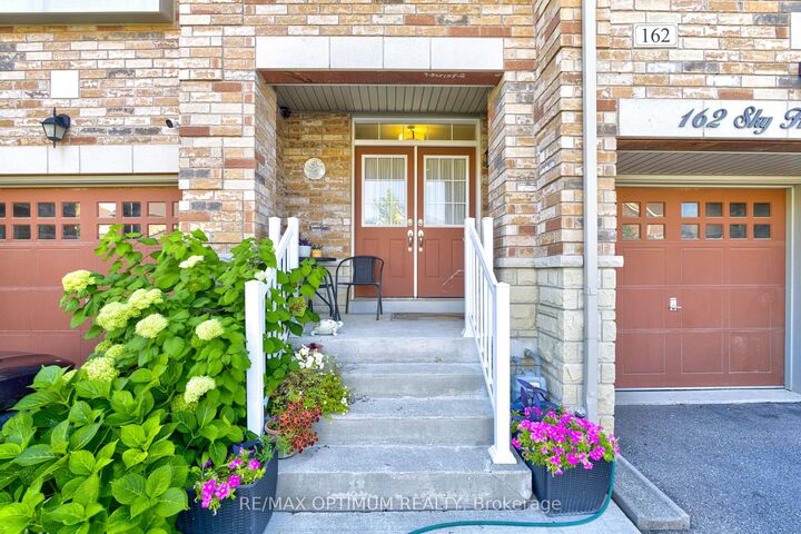 Property Photo: 162 Sky Harbour Drive ON L6Y 0C1