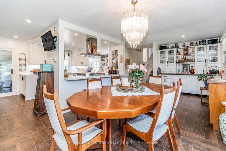 Property Photo: 2230 Spring Street ON L9S 2B6