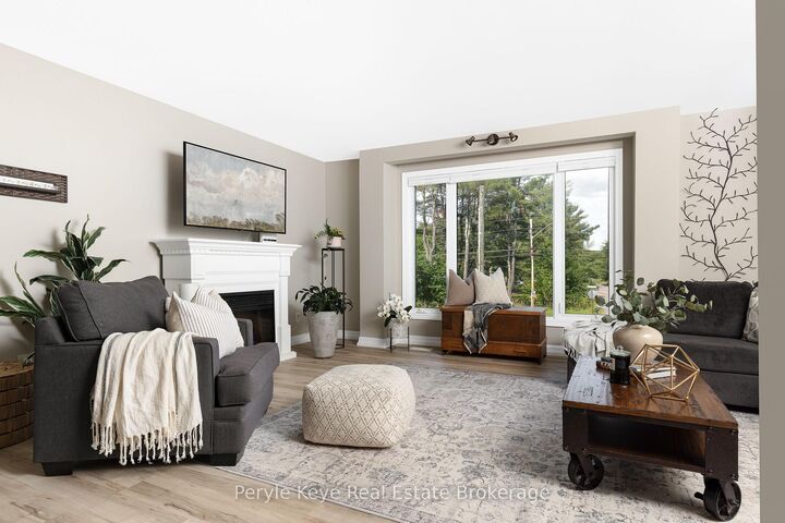 820 Manitoba Street — photo 1