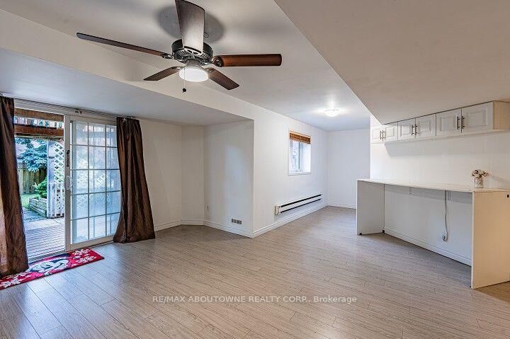 Property Photo: 1418 Abbeywood Drive Lower Unit ON L6M 2K4