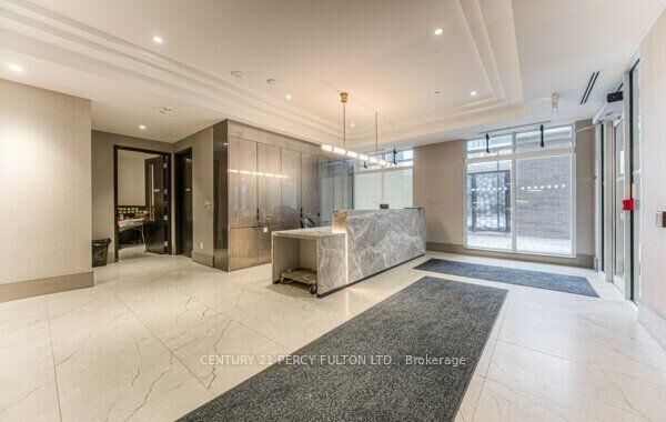 Property Photo:  85 Duke Street W 1703  ON N2H 4Y7 