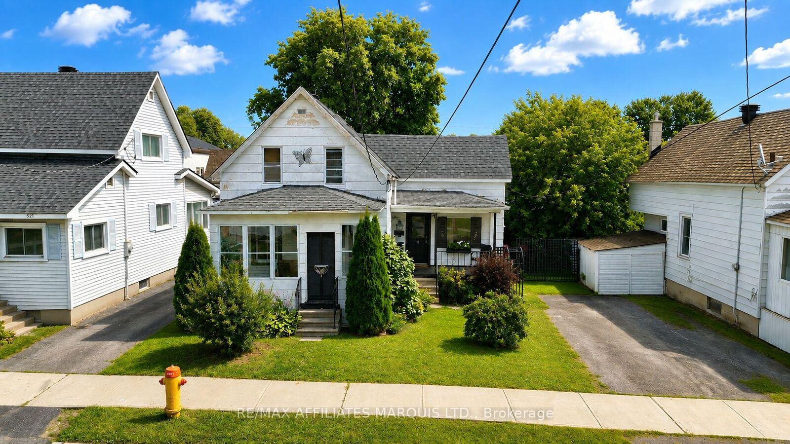 Property Photo:  521 Burton Avenue  ON K6J 3Y3 